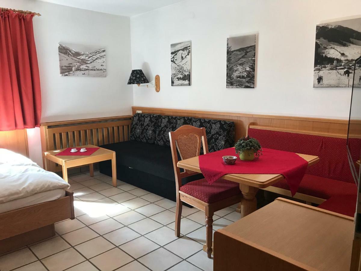Appartements Kroell, Joker Card In Summer Included! Saalbach-Hinterglemm Luaran gambar